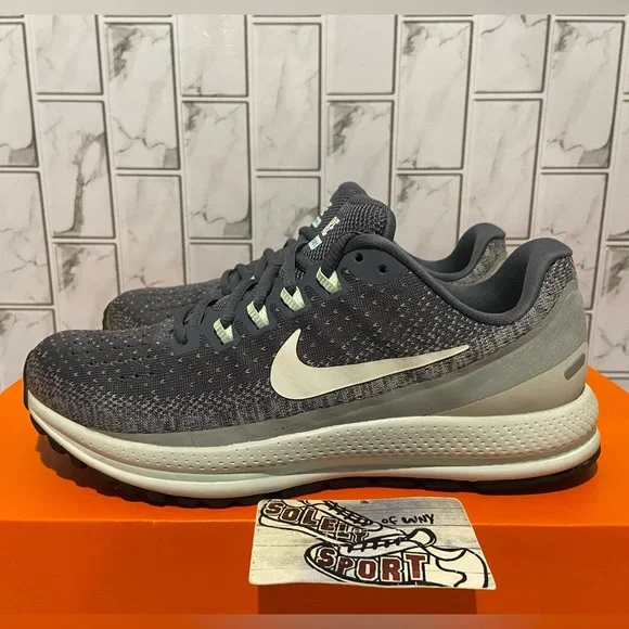 Air zoom vomero 13 running shoe on sale